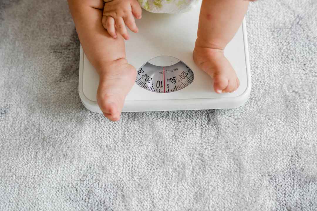 3. Hướng dẫn đo chiều cao cân nặng trẻ sơ sinh
