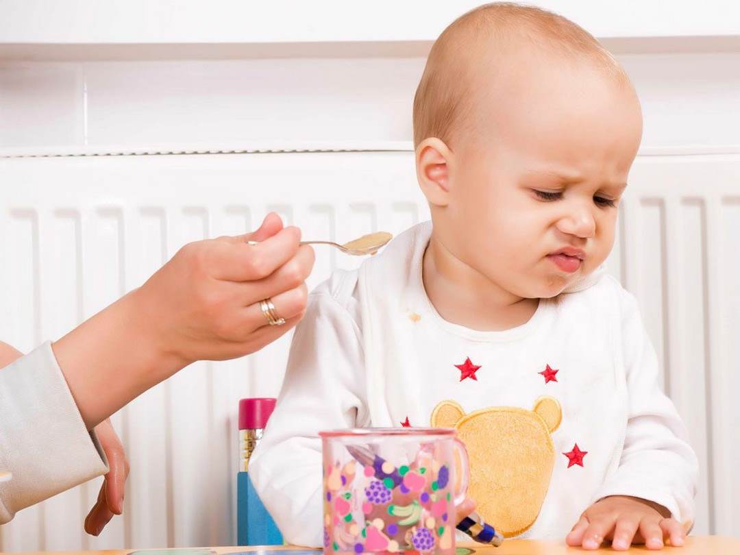 Việc trẻ biếng ăn, chậm tăng cân ở trẻ